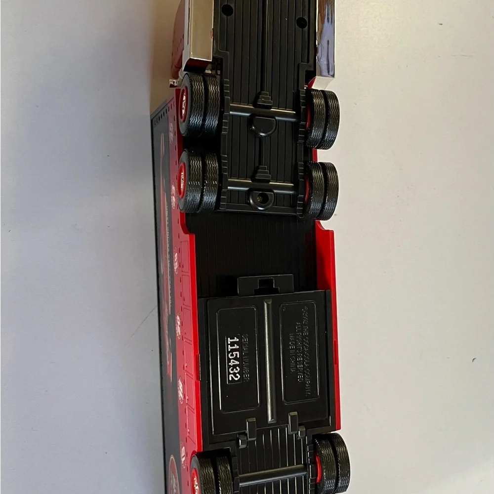 Collectible 2002 Coca-Cola NASCAR Carrier with Car & lights Semi Truck